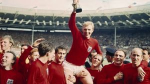 Huyền thoại đội trưởng đội tuyển Anh - Bobby Moore
