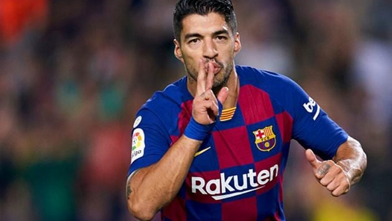 Suarez cũng cho thấy được khả năng phi thường của mình trong màu áo Barca